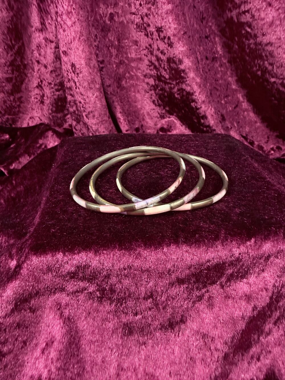 Vintage Painted Plastic Bangle Bracelet Set - Boho Color Block Stack Trio